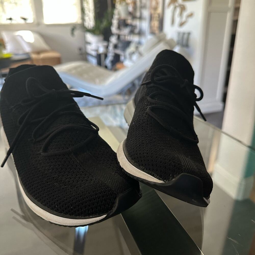 Eileen Fisher black sneakers, size 8 - Picture 10 of 11